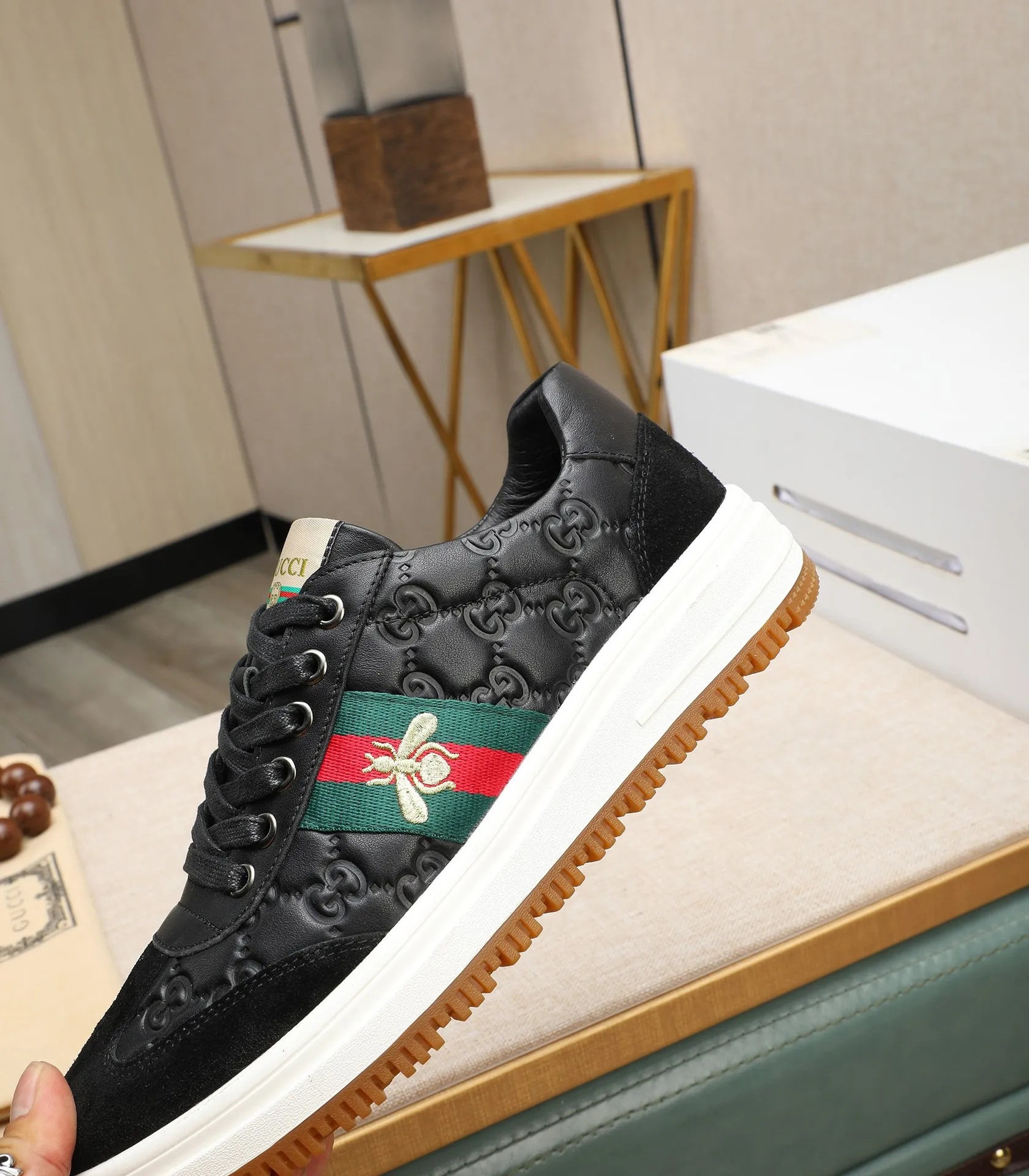 Men's shoes💰440 GUCCI🔍🔍2024 latest spring style On sale at the same time at the counter, original calfskin imported from Italy, genuine leather lining, (high-end, luxury, and class) exquisite workmanship, soles: original soles specially provided by the original factory, ⚠Exclusive double-layer movable molded soles are super comfortable⚠, real photos🎬The real ones are better🔍🔍"High quality·Follow the order" code number 38-44